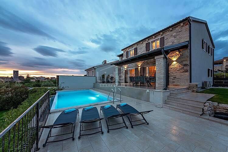 Casa Sveti Lovreč, 350m2