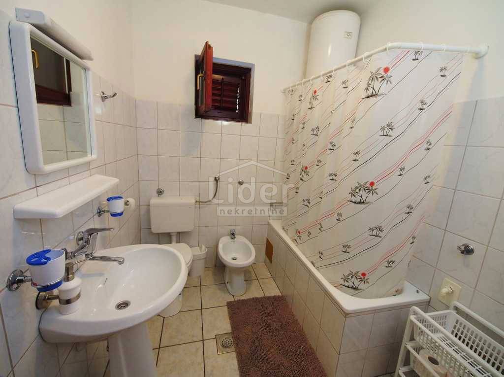 Casa Lukovo, Senj, 165m2
