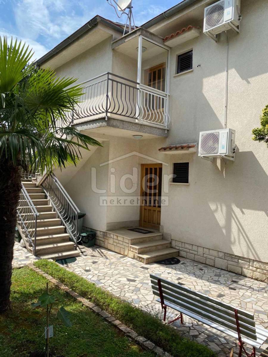 Casa Malinska, Malinska-Dubašnica, 150m2