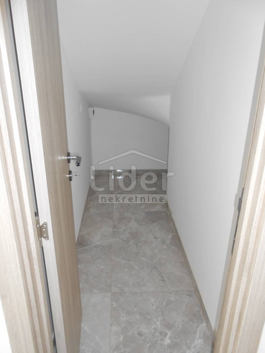 DRAMALJ Nuova costruzione, vista mare + giardino