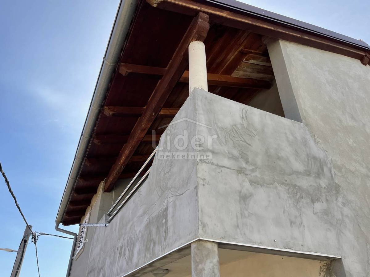 Casa Kruševo, Obrovac, 180m2