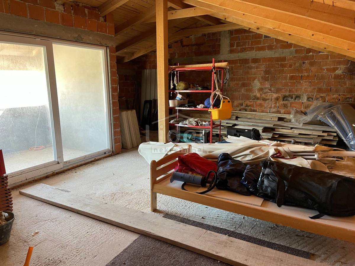 Casa Kruševo, Obrovac, 180m2