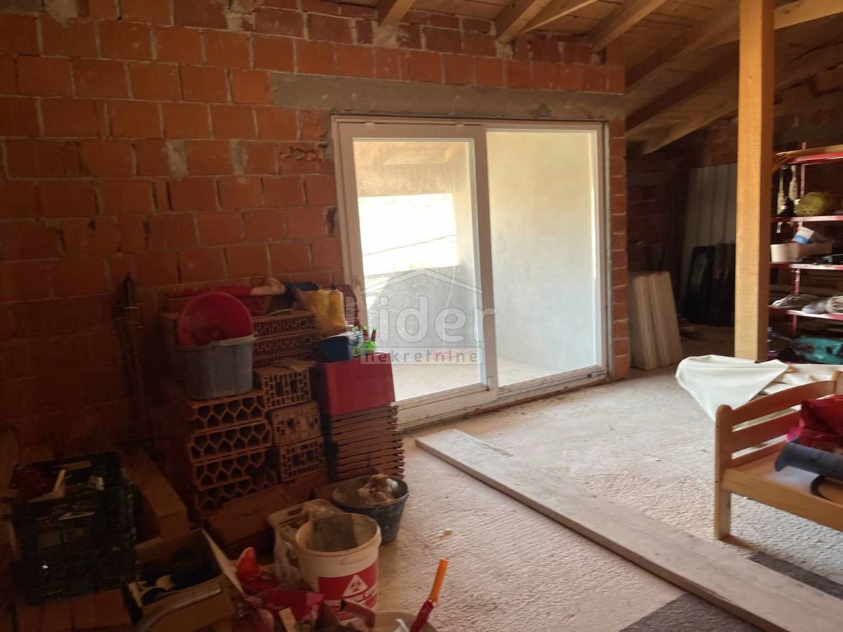 Casa Kruševo, Obrovac, 180m2