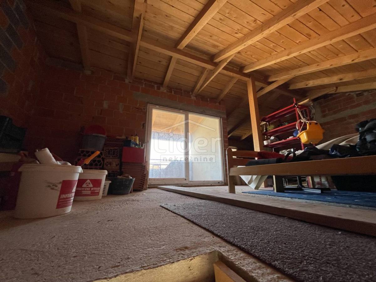 Casa Kruševo, Obrovac, 180m2