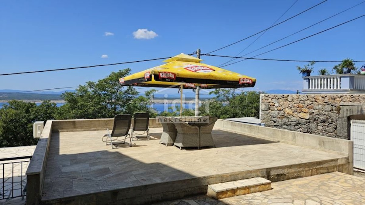 DRAMALJ Appartamento, terrazza sul tetto e vista mare