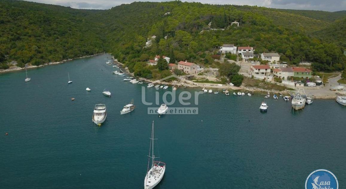 ISTRIA-SUD Bellissima casa di 72 m2 con piscina