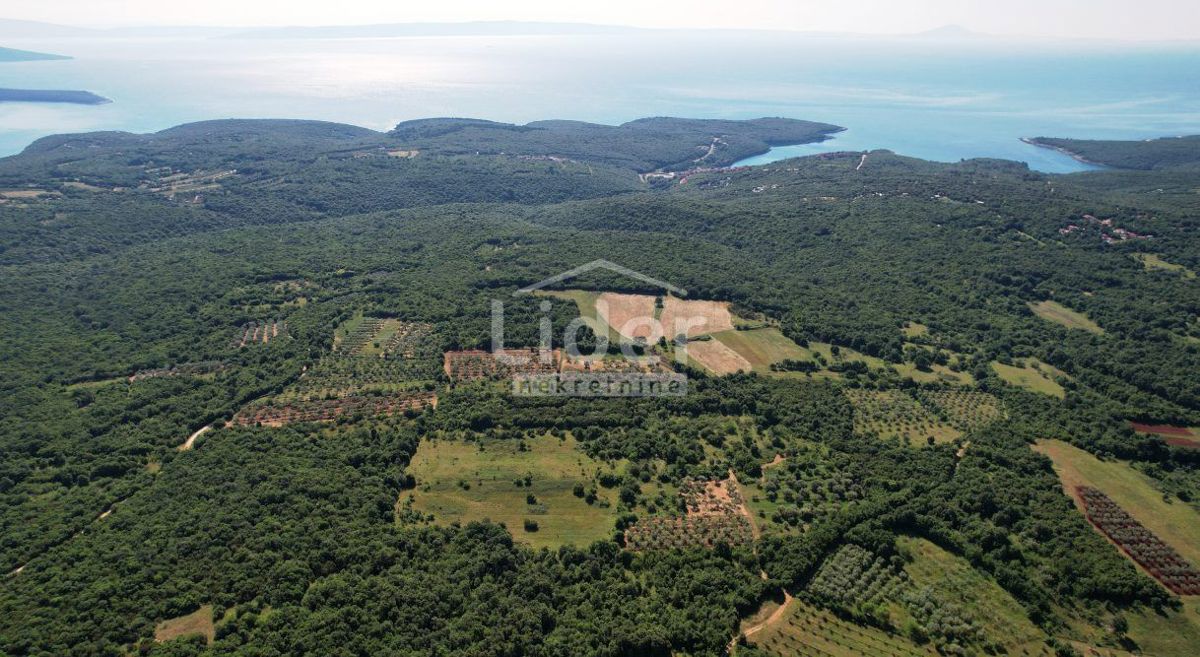 ISTRIA-SUD Bellissima casa di 72 m2 con piscina