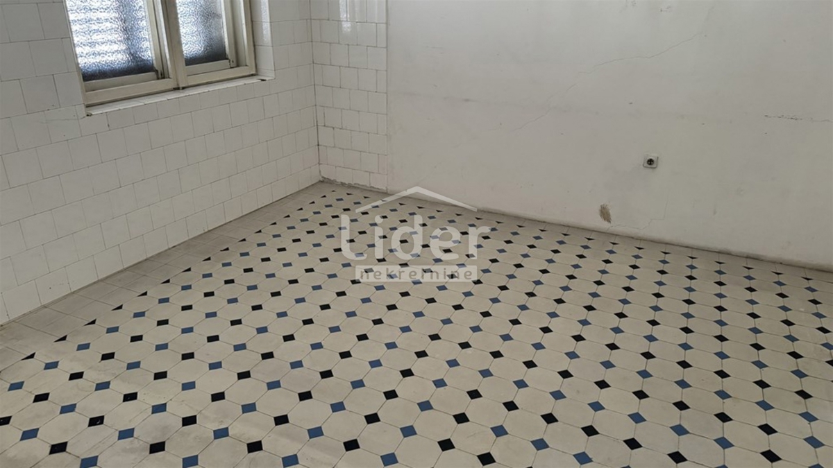 Appartamento Centar, Rijeka, 93m2