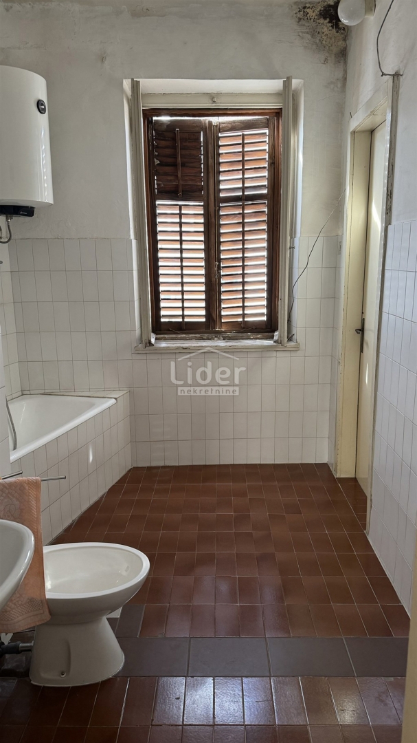 Appartamento Centar, Rijeka, 93m2