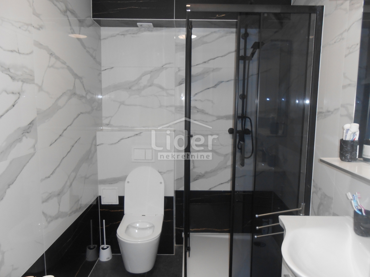 CRIKVENICA Appartamento con ampia terrazza