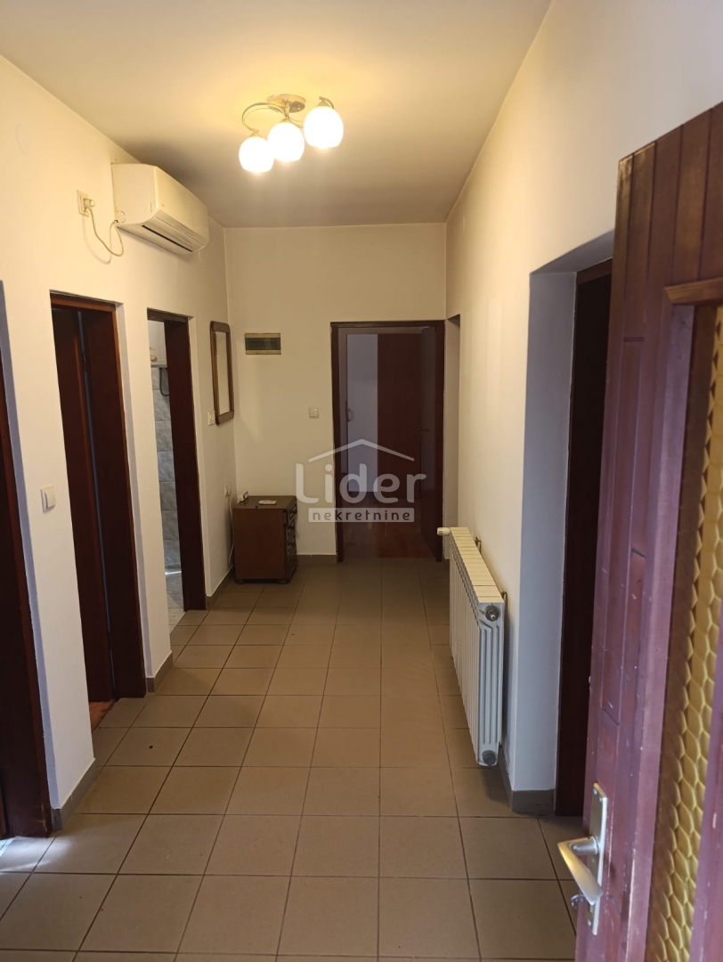 Casa Erdelj, Generalski Stol, 320m2