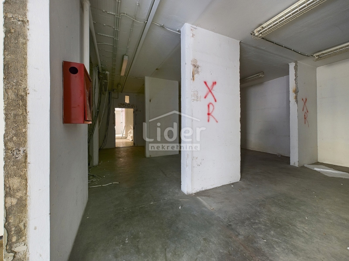Commerciale Belveder, Rijeka, 343,66m2