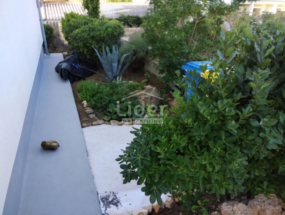 Appartamento per vacanze Kampor, Rab, 75m2