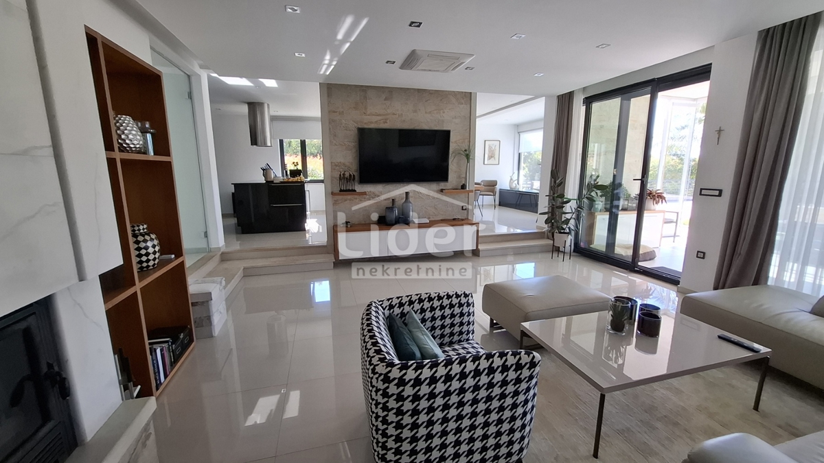 Casa Crikvenica, 400m2