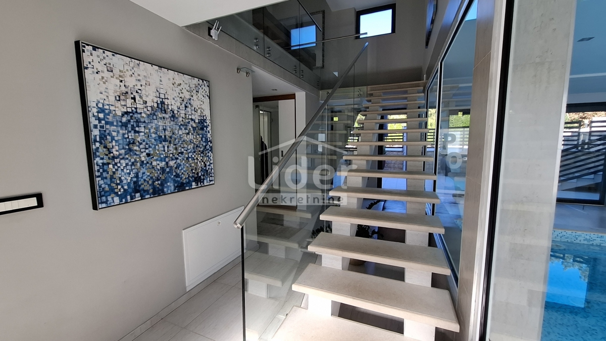 Casa Crikvenica, 400m2