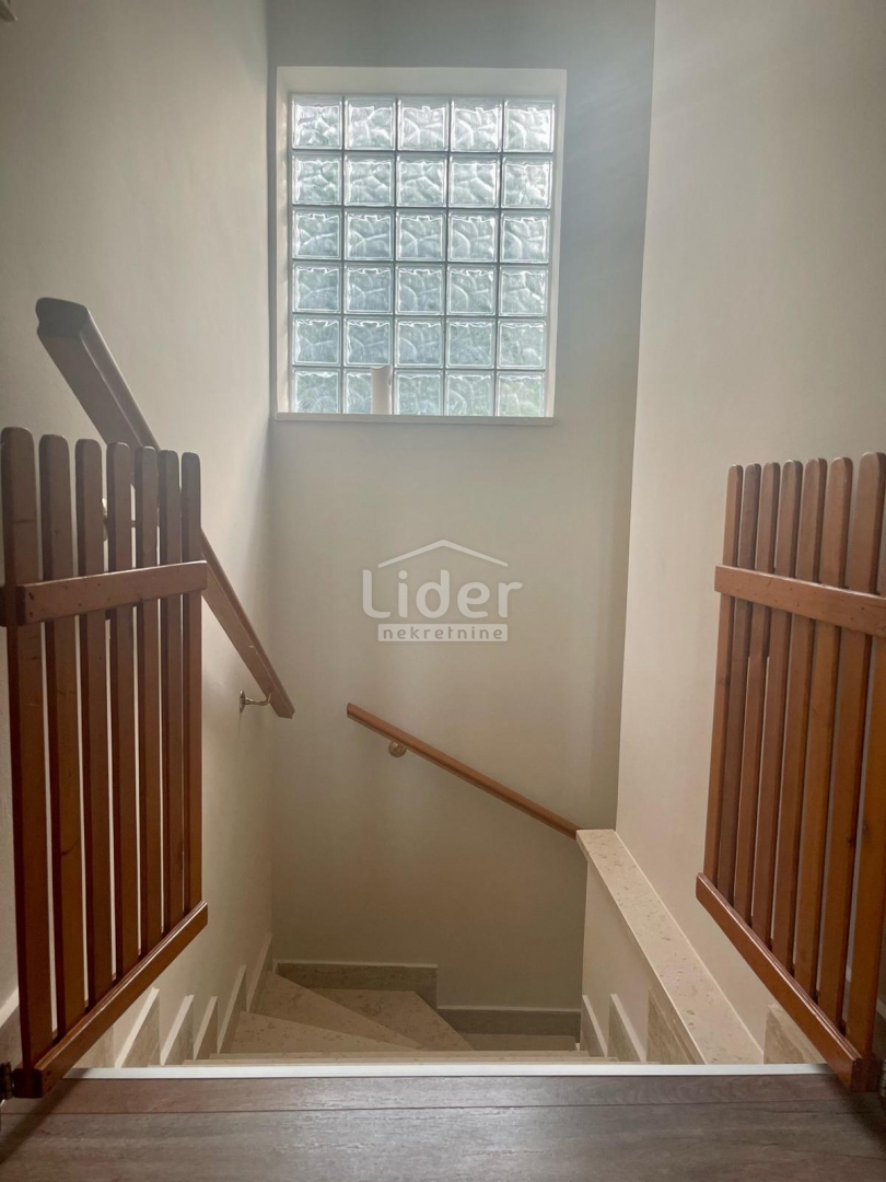 Appartamento Valun, Cres, 90m2