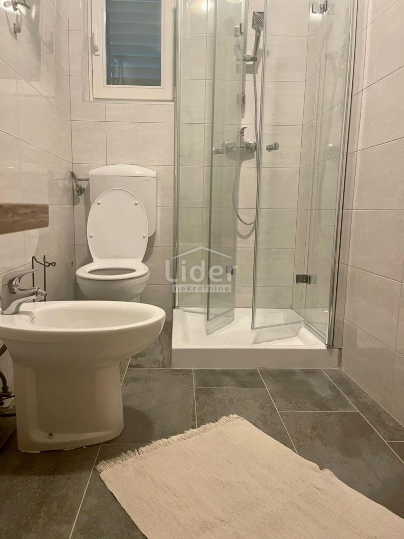 Appartamento Valun, Cres, 90m2