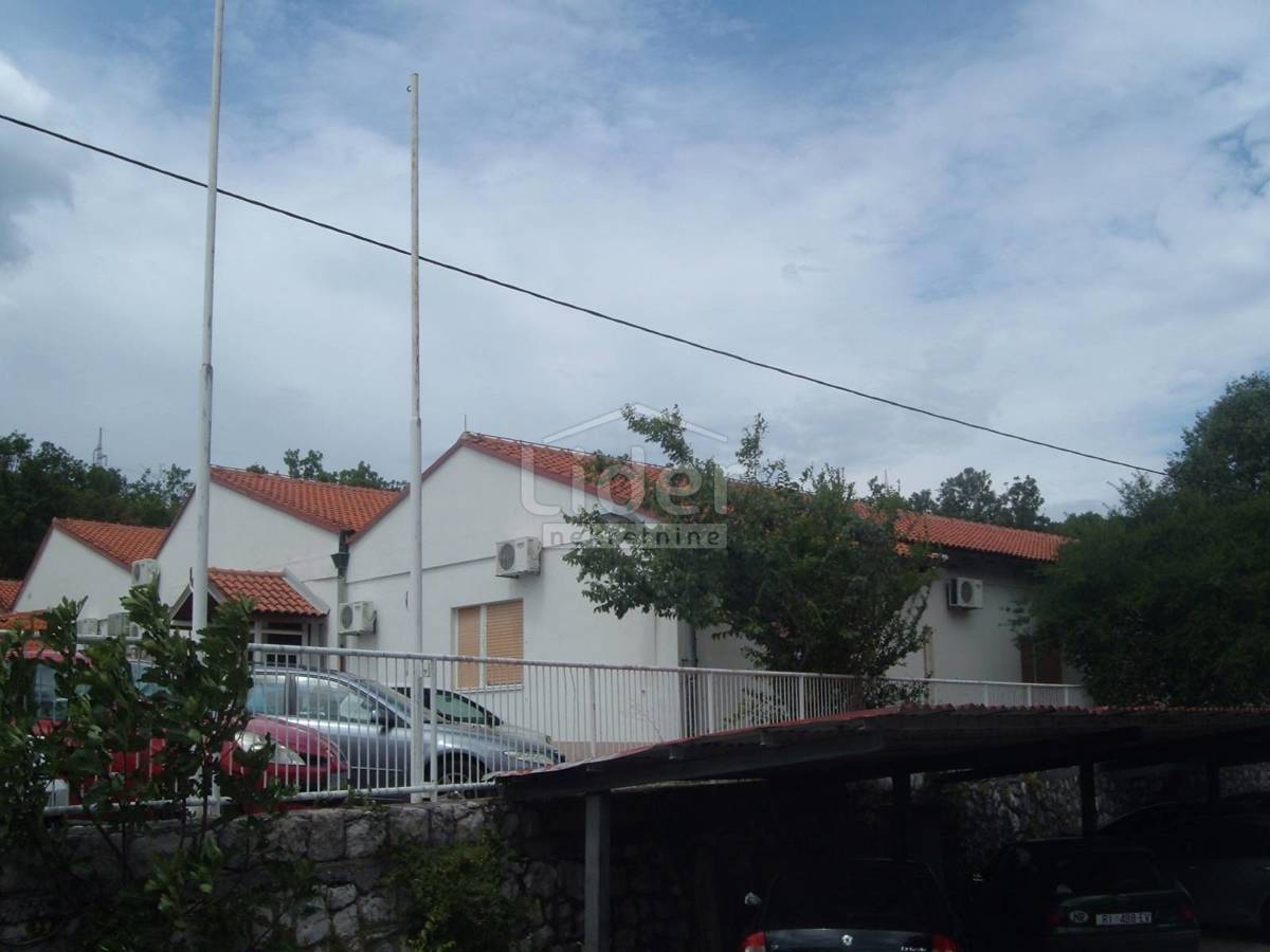 Commerciale Urinj, Kostrena, 428m2