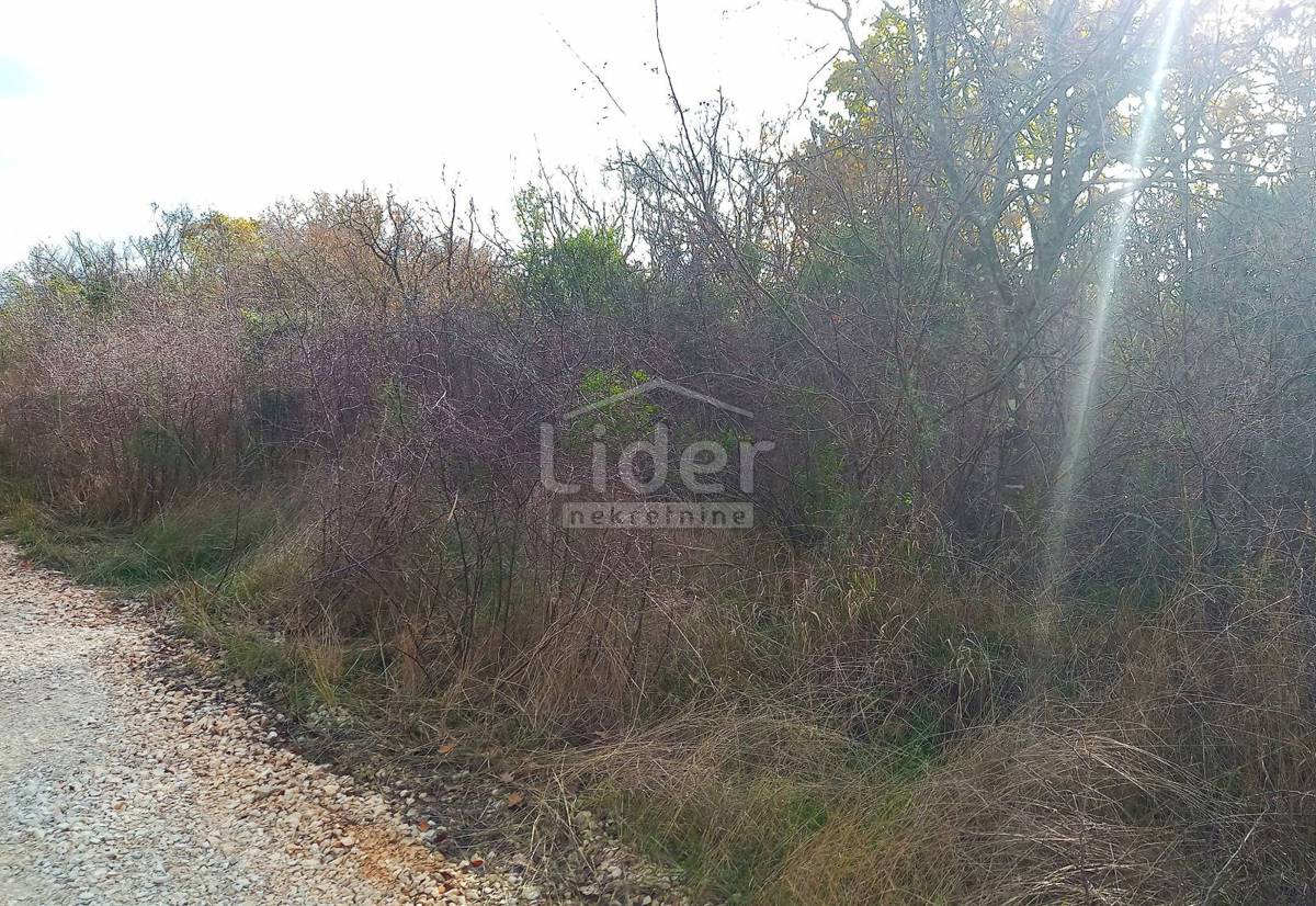 Terreno Rovinjsko Selo, Rovinj, 1.250m2