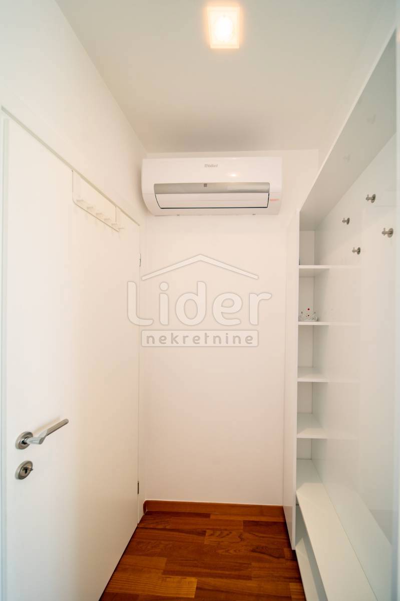 Casa Palit, Rab, 407m2