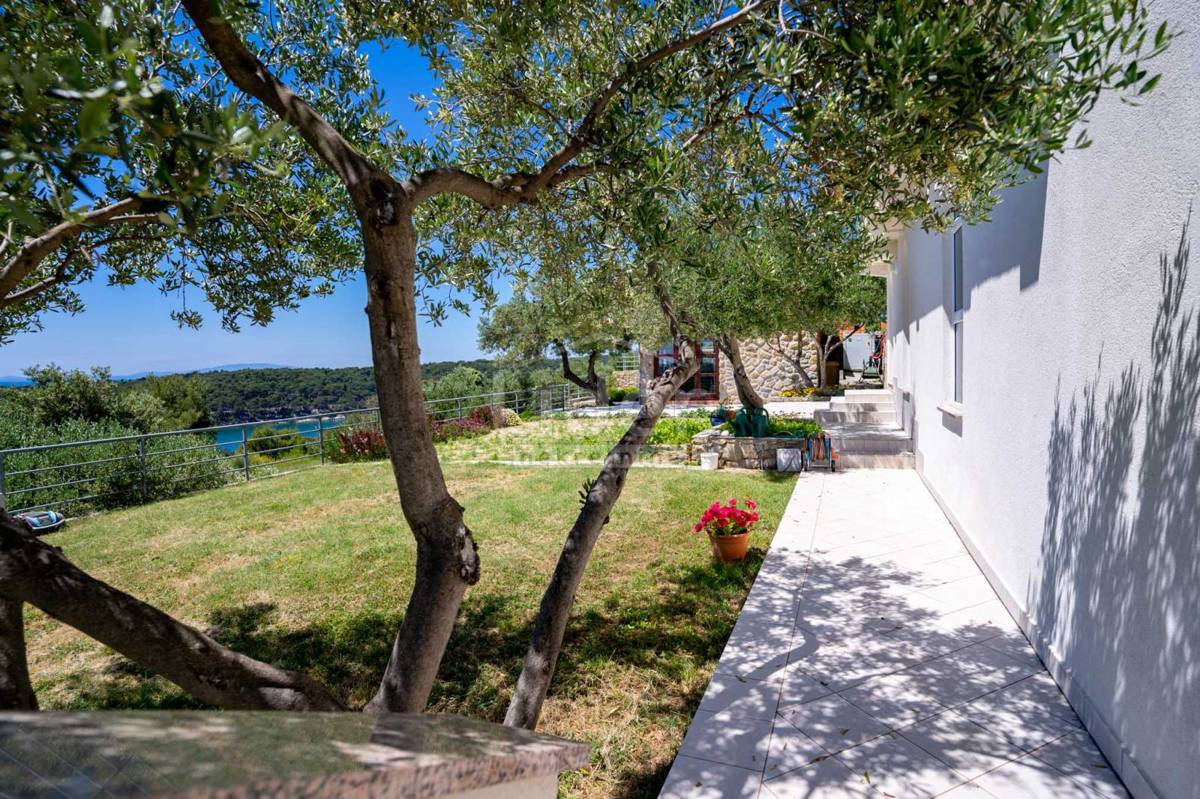 Casa Palit, Rab, 407m2