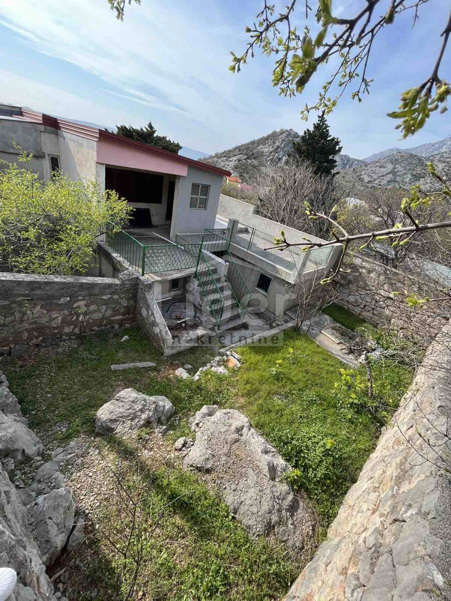 KARLOBAG Casa di 153 m2 con vista mare