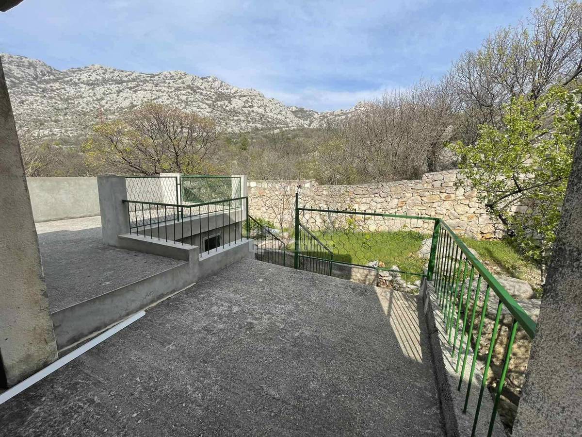 KARLOBAG Casa di 153 m2 con vista mare