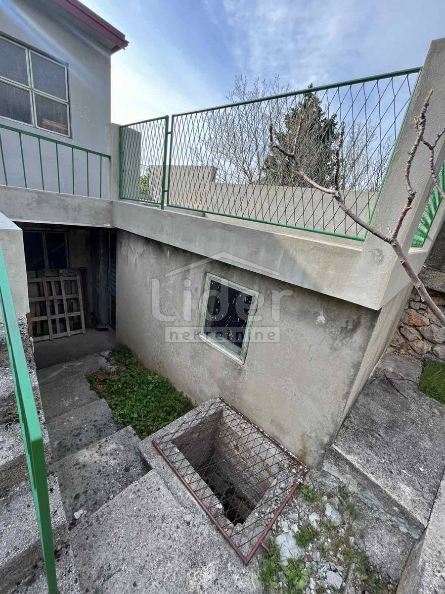 KARLOBAG Casa di 153 m2 con vista mare