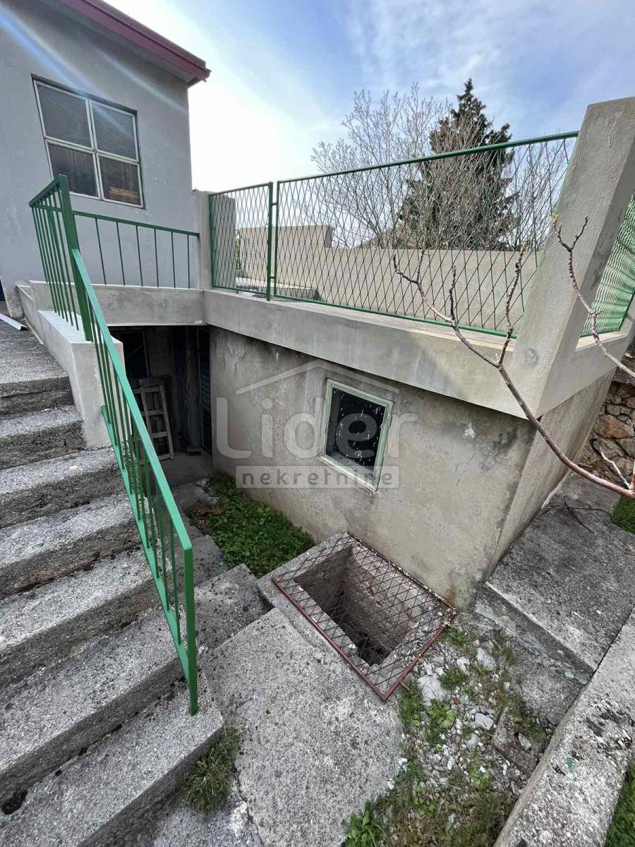 KARLOBAG Casa di 153 m2 con vista mare