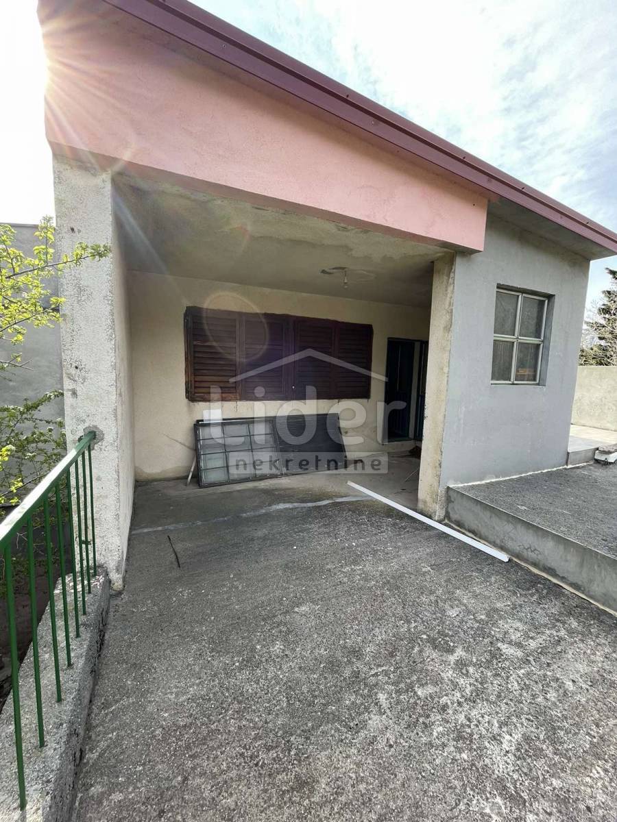 KARLOBAG Casa di 153 m2 con vista mare