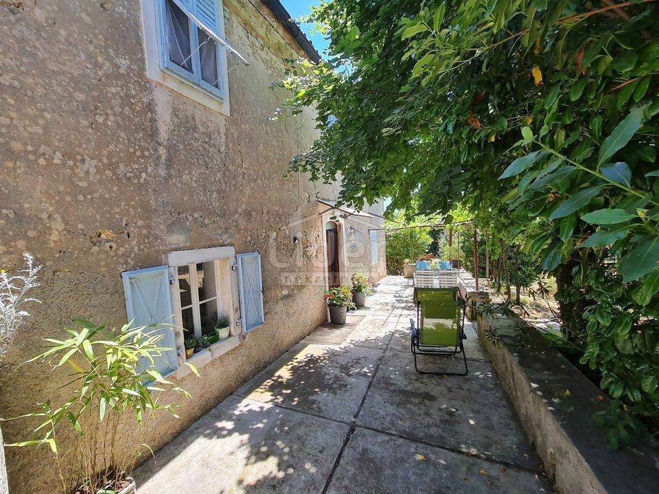 Casa Nedešćina, Sveta Nedelja, 130m2