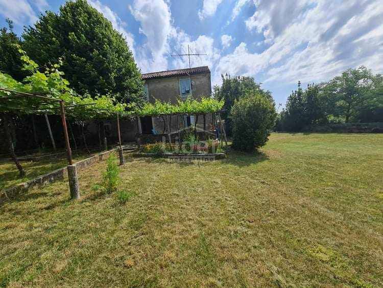 Casa Nedešćina, Sveta Nedelja, 130m2