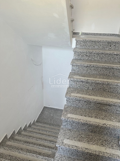 Appartamento per vacanze Povljana, 68,63m2