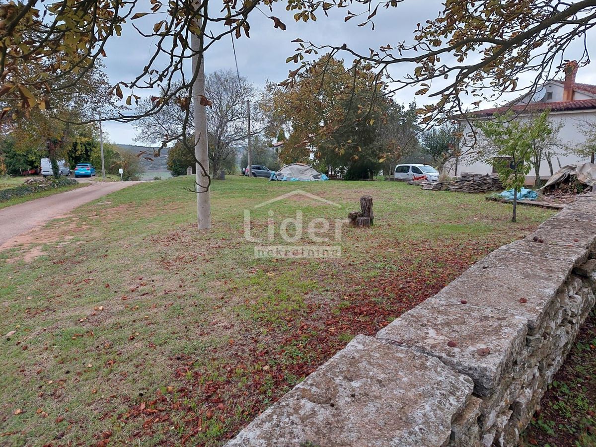 Casa Oprtalj, 1.300m2