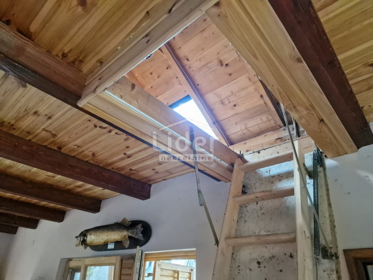 Casa Sinac, Otočac, 100m2