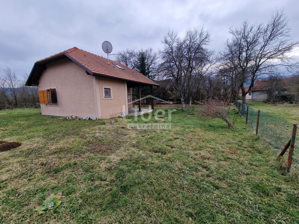 Casa Sinac, Otočac, 100m2