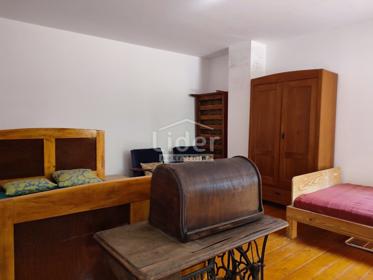 BRIBIR Tipica casa in pietra in un ambiente tranquillo