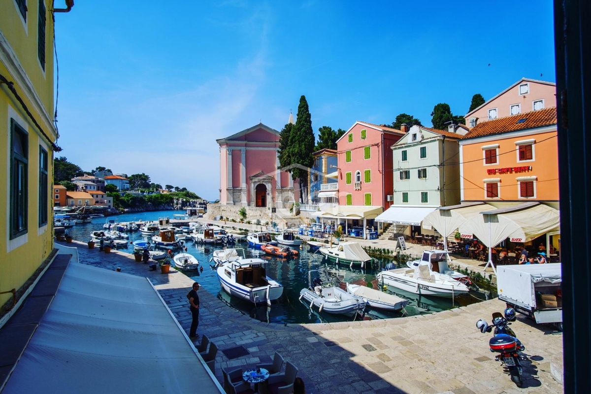 Commerciale Veli Lošinj, Mali Lošinj, 55m2