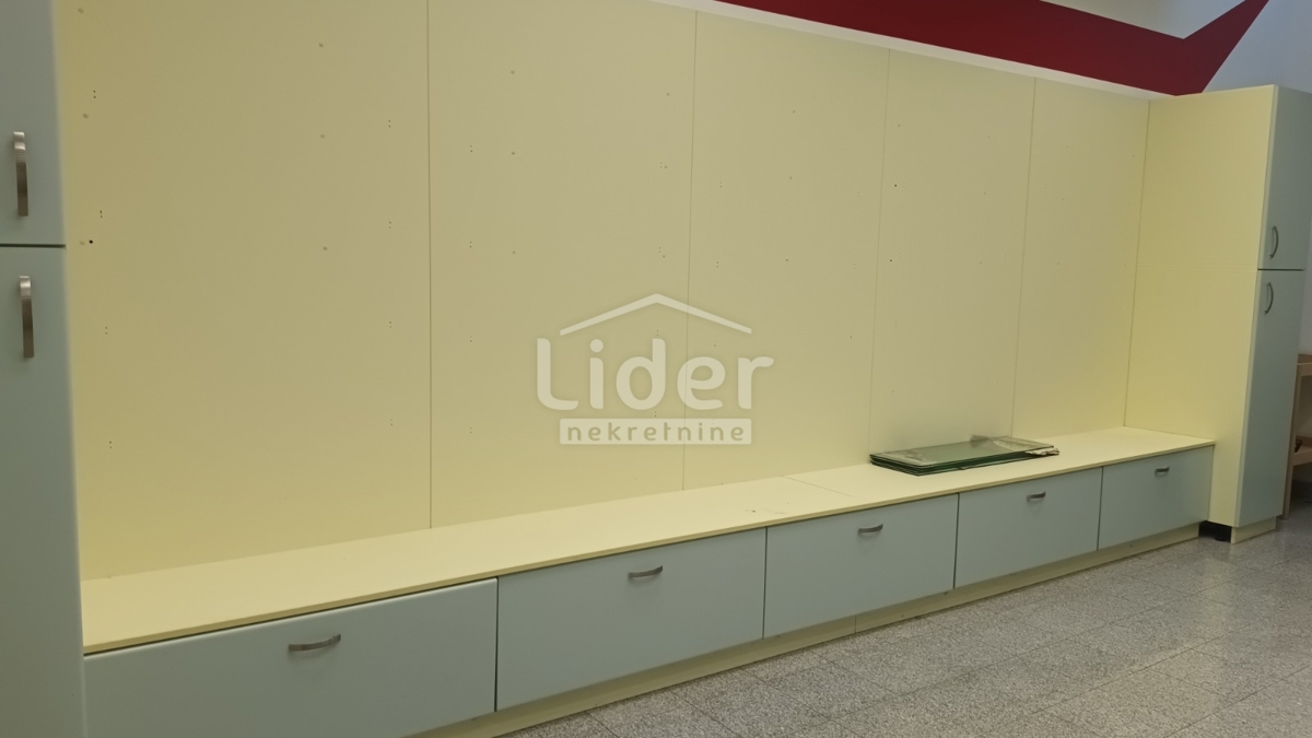 Commerciale Viškovo, 23,40m2