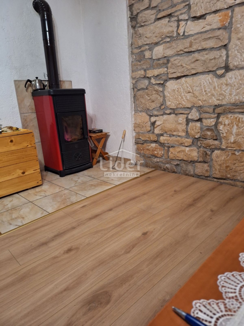 Casa Grožnjan, 65m2