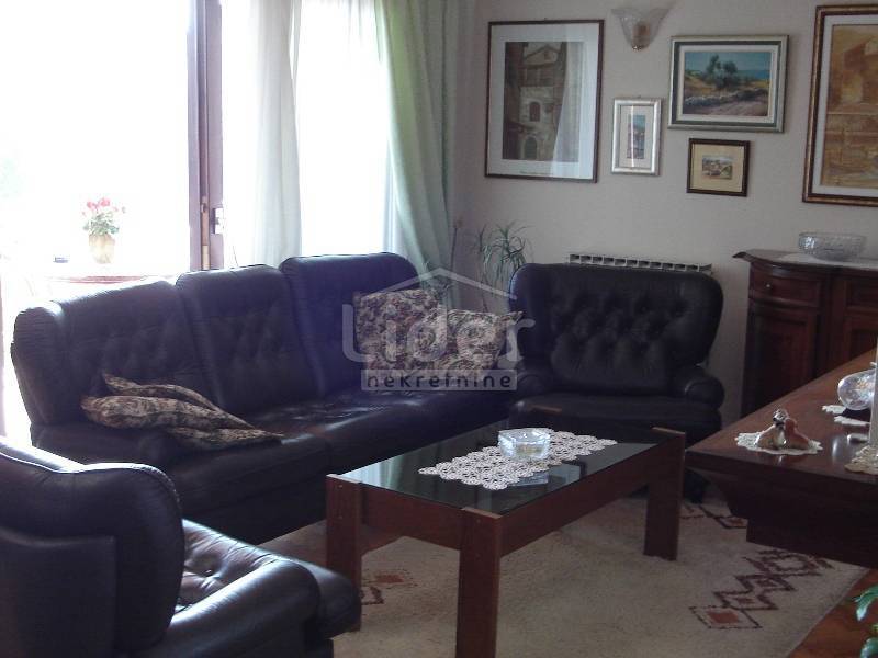 Casa Ičići, Opatija - Okolica, 400m2