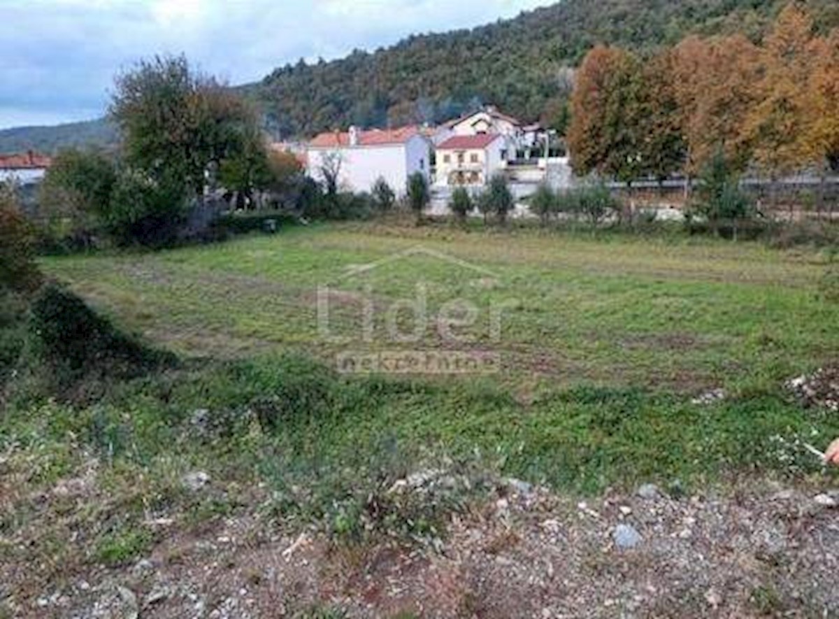 LIPA Terreno 424 m2 con licenza edilizia