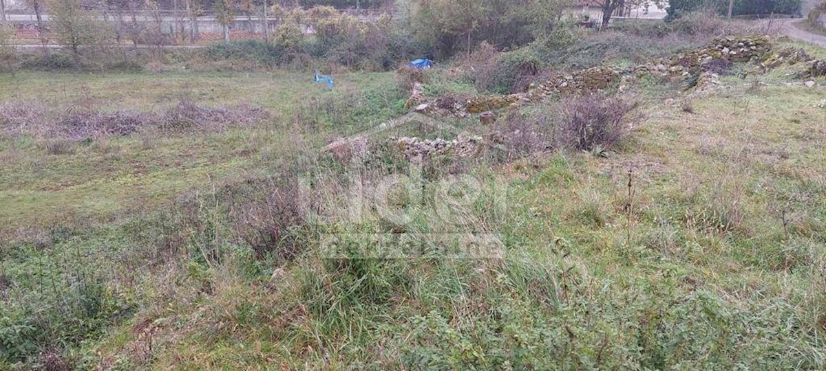 LIPA Terreno 424 m2 con licenza edilizia