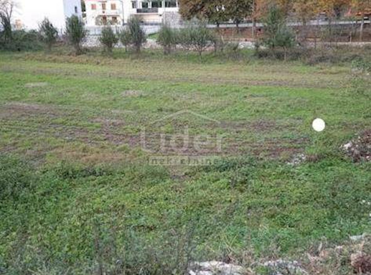 LIPA Terreno 424 m2 con licenza edilizia