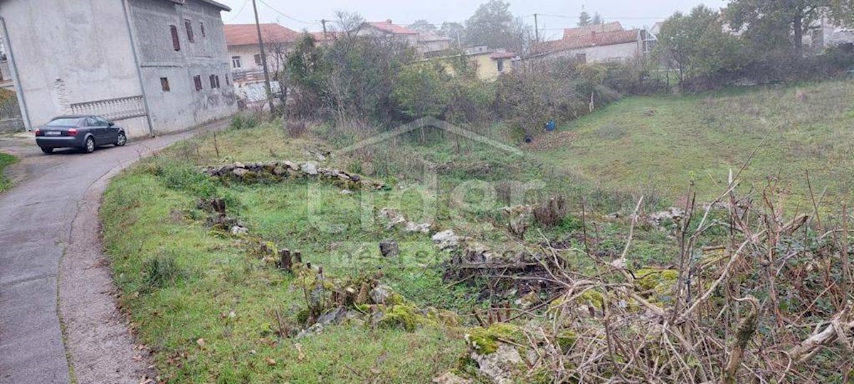 LIPA Terreno 424 m2 con licenza edilizia