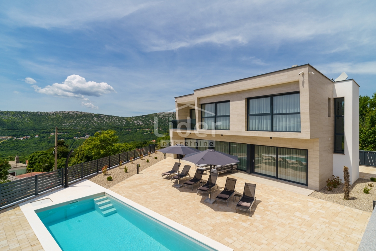 BRIBIR Villa con piscina, nuova costruzione