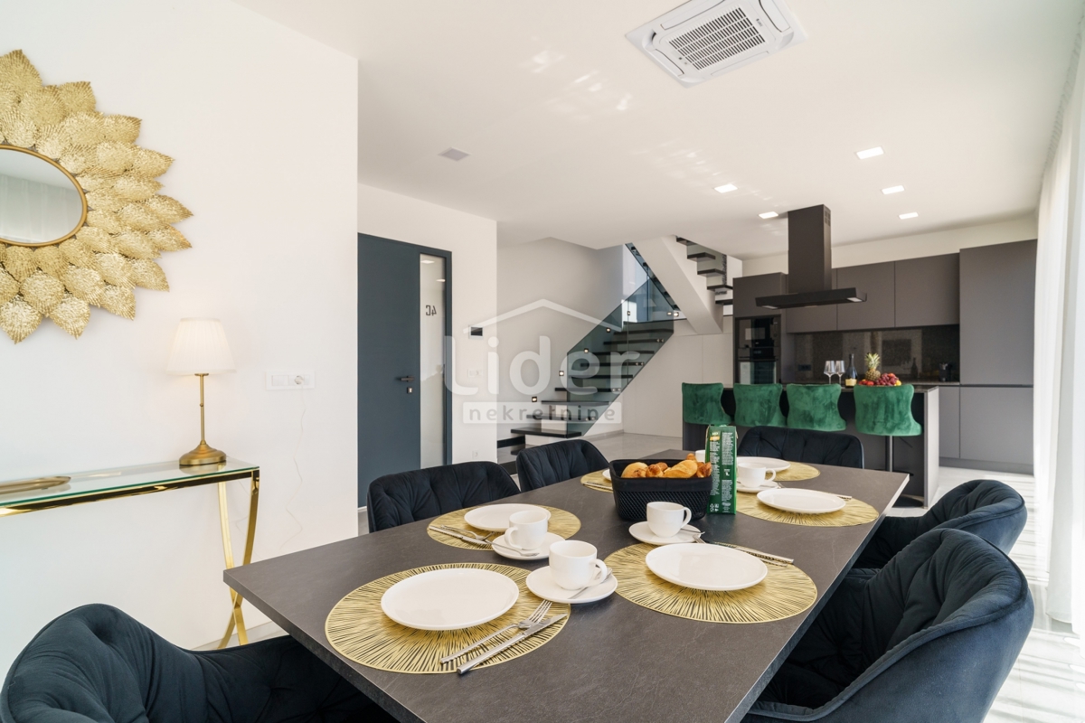 BRIBIR Villa con piscina, nuova costruzione