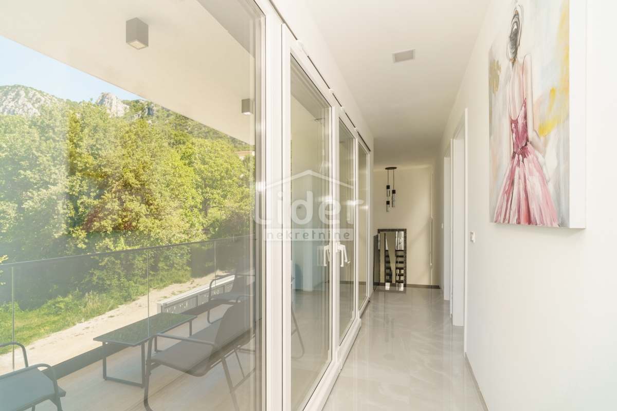 BRIBIR Villa con piscina, nuova costruzione