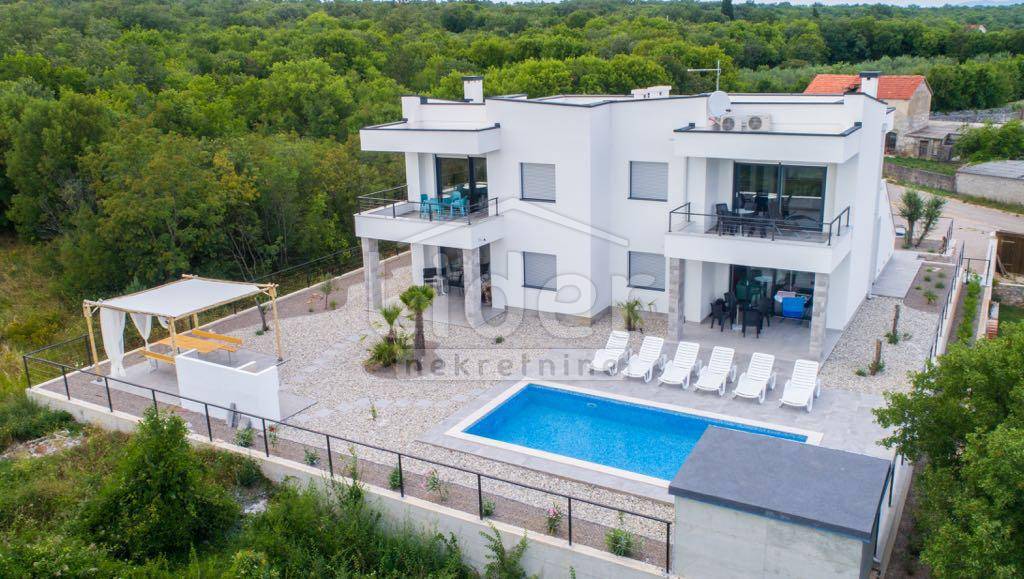 Casa Žgaljići, Krk, 300m2