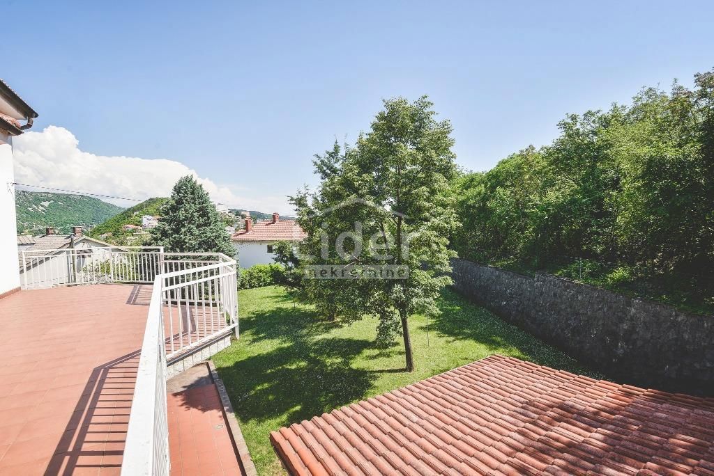 Casa Gornja Vežica, Rijeka, 330m2